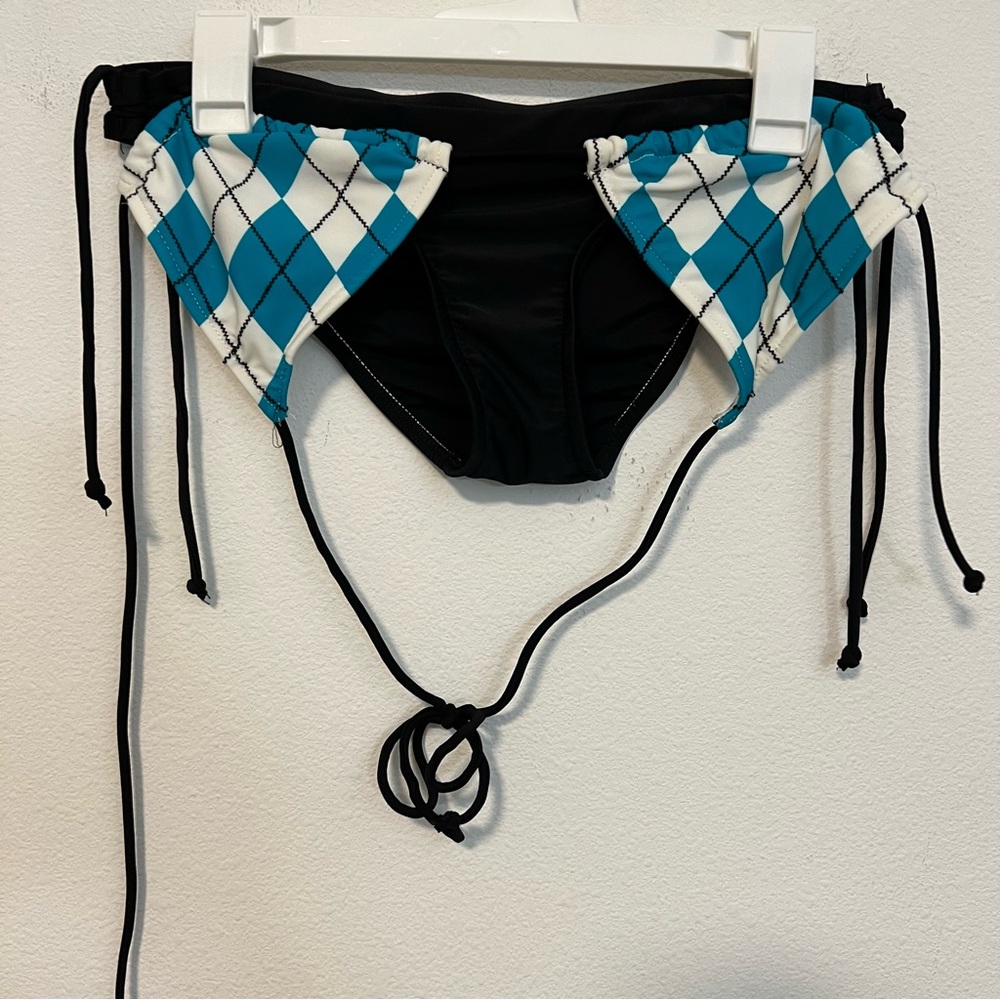 Xhilaration Argyle Bikini Preppy and Pretty Top M Bottom L Bathing  Swim Suit